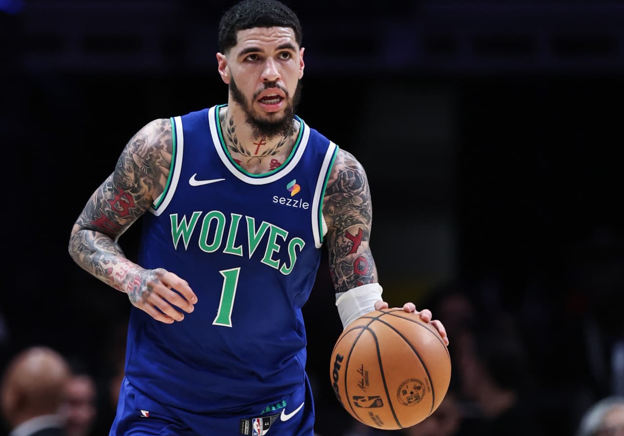 NBA star LaMelo Ball is selling his $2.6 million luxury condo in Charlotte after leaving the Hornets — Toronto Real Estate news