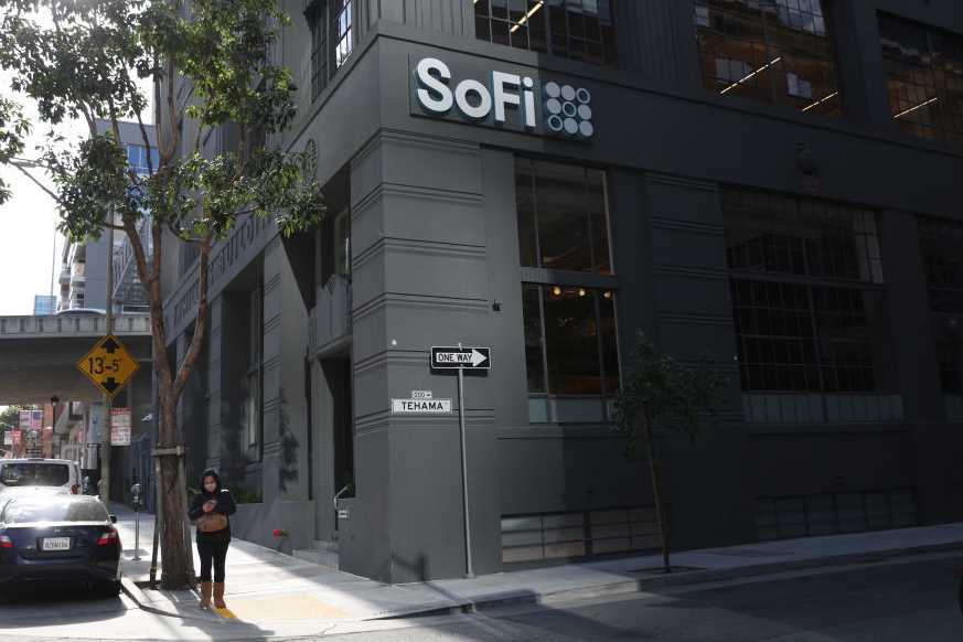 SoFi’s stock climbs as lending surge drives an earnings beat and rosy outlook — Toronto Business news