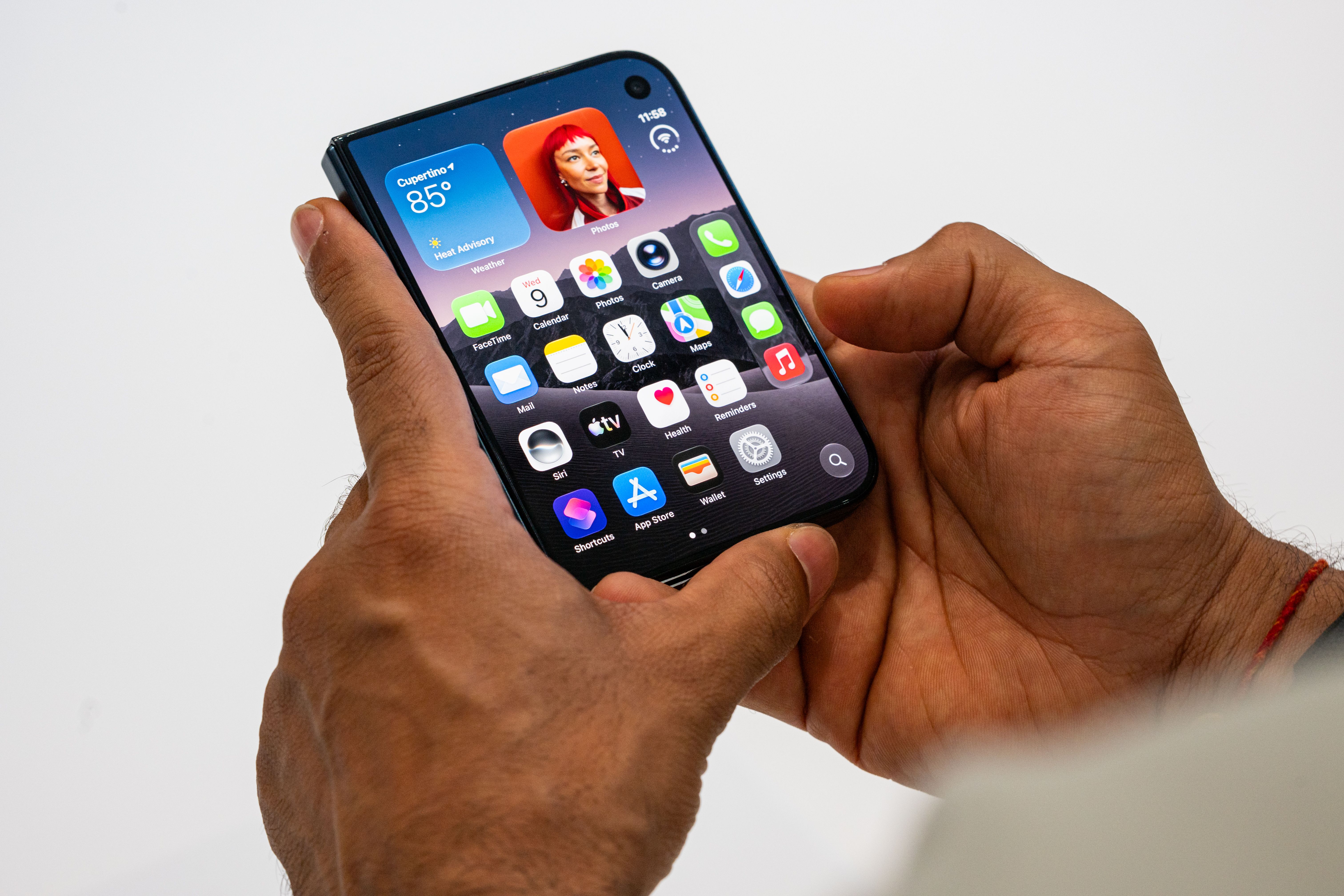 8 Things to Know About the iPhone Duo — Wired, Toronto Sports news